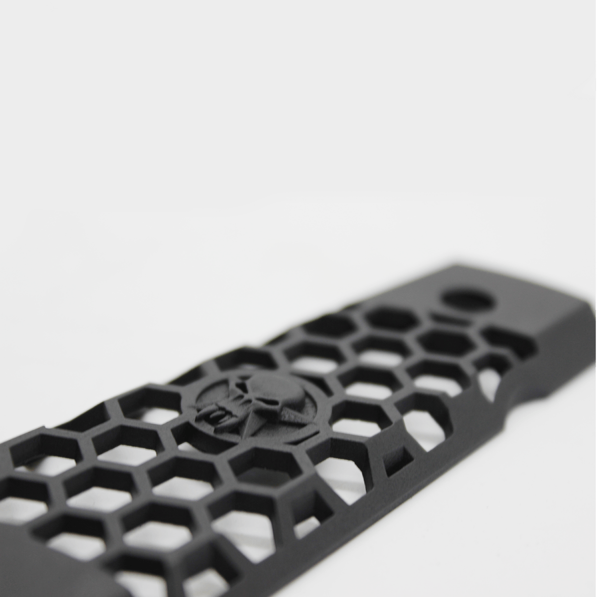 We Tech 1911 Hex Cut Grip – Schwarz